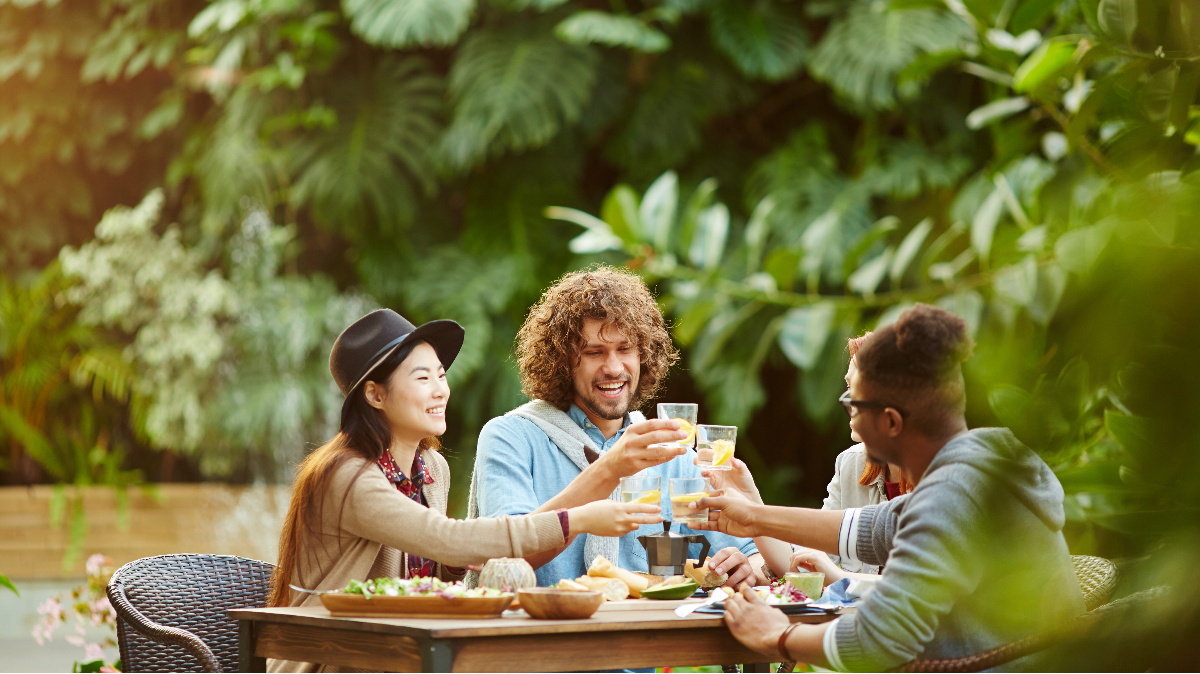 Best Apps to easily make fun plans and new friends